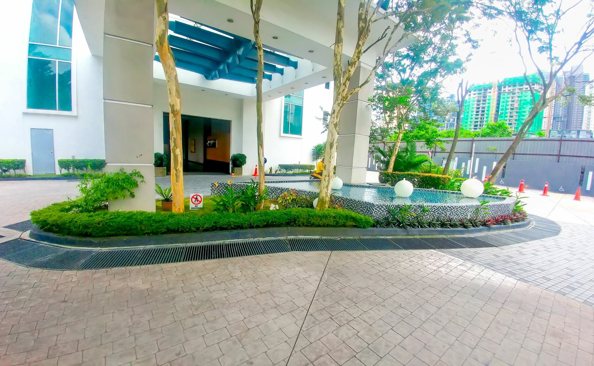 Mont Kiara @ Aston Kiara 3 Appartement Bukit Damansara Buitenkant foto